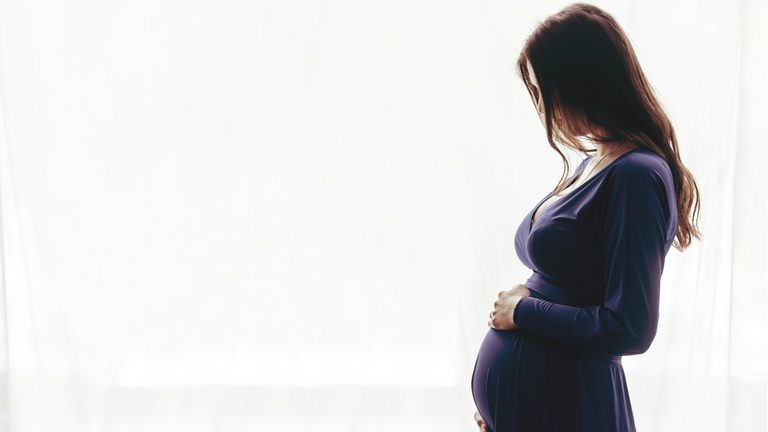 Bà bầu nên ăn gì để vào con không vào mẹ, thai nhi tăng cân khỏe mạnh?
