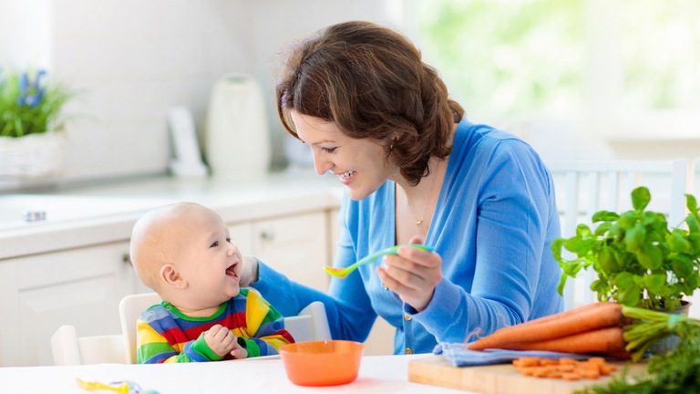 Các món làm từ sữa công thức cho bé