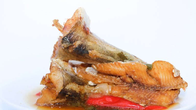Cách chữa cá kho bị cháy