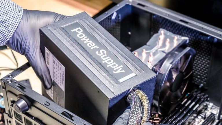 Nguồn Corsair VS550 có tốt không? Có bền không? Giá bao nhiêu?
