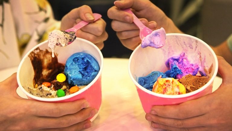 Kem Baskin Robbins mùi nào ngon? Có đắt không?