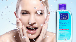 Nước hoa hồng Clean and Clear tốt không?