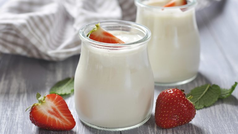 Top 5 sữa chua nguội cho bé 6 tháng tốt nhất 2022